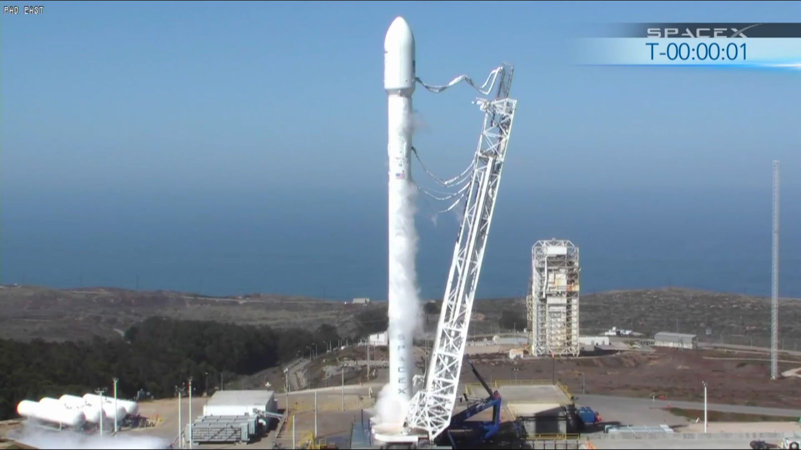 spacex-falcon-9-upgrade-test-fire