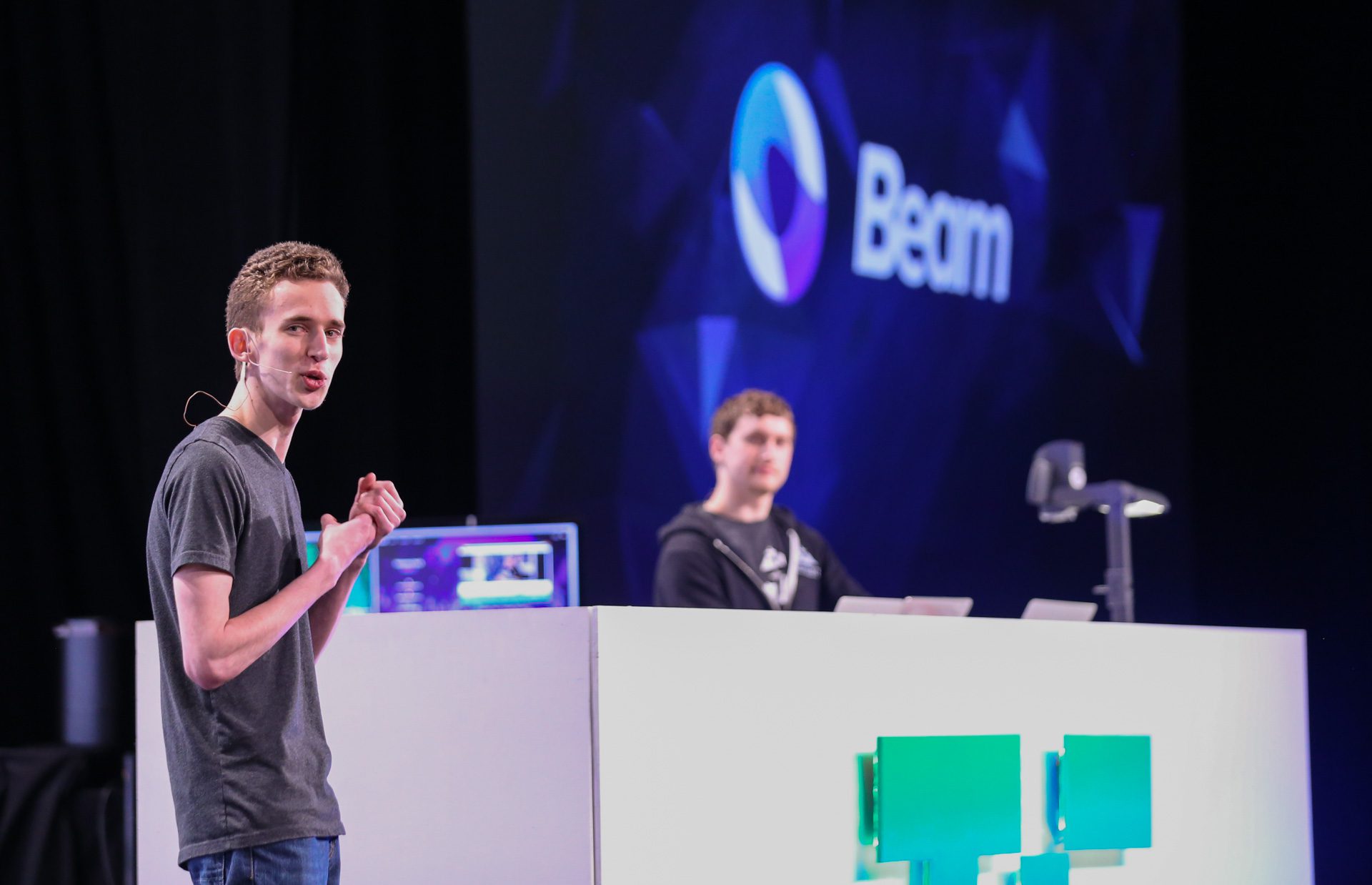 Microsoft busca con Beam competirle a Twitch