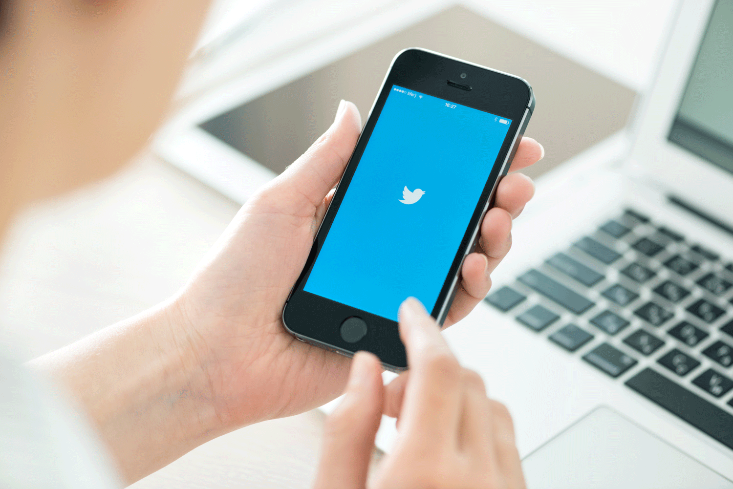 Twitter bloquea cuentas del gobierno de Venezuela