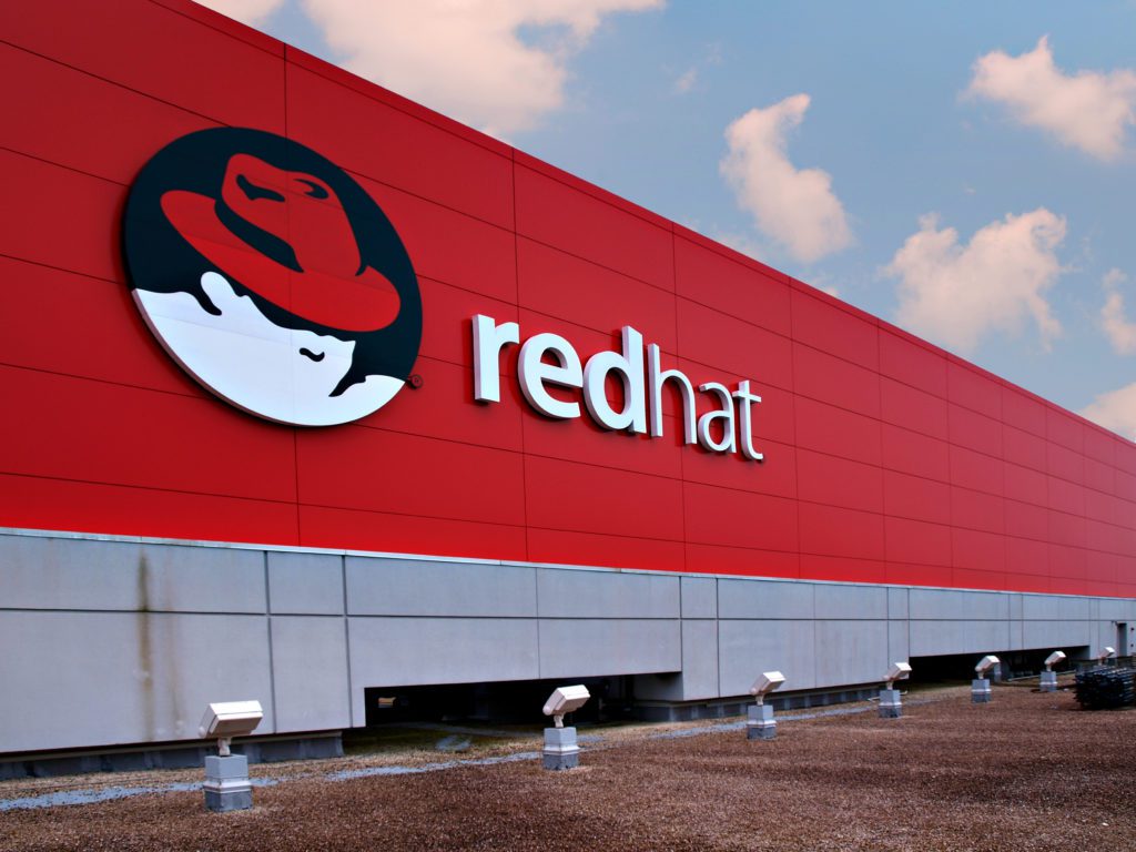 IBM compra a Red Hat por 34,000 millones de dólares